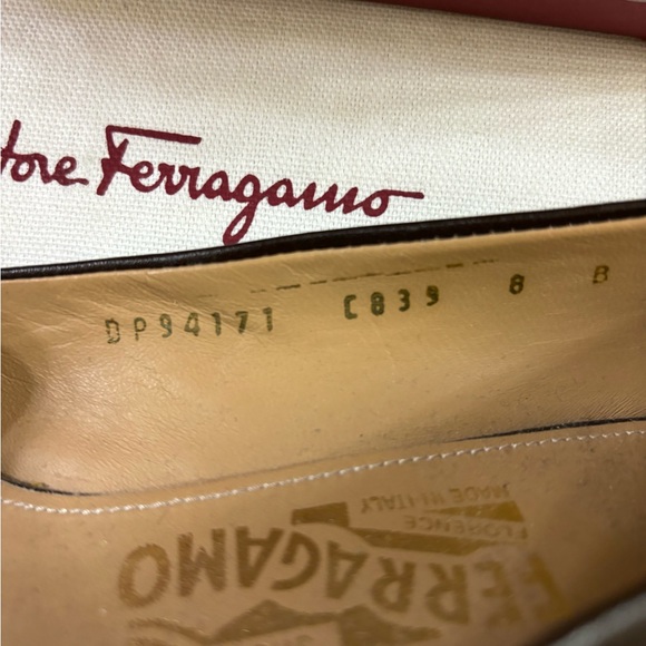 🆕 Salvatore Ferragamo Women's Pumps🥰 - Picture 10 of 10